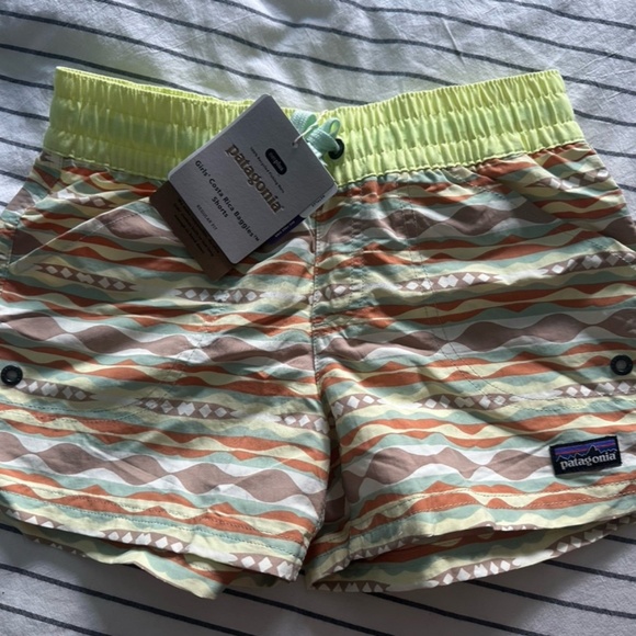 Kids Patagonia Board Shorts - Picture 1 of 3